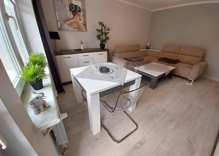 Ogrody/jezyce 포즈난